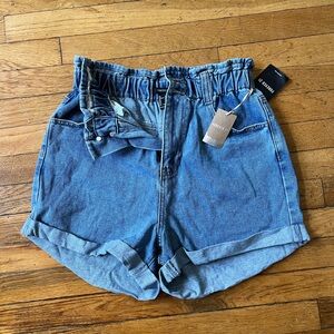 Forever 21 Paperbag waist shorts, size Large- unworn